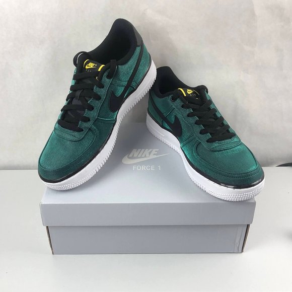 air force 1 lv8 shift